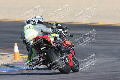 media/Dec-05-2024-Racers Edge (Thu) [[e102e0690b]]/3-B Group/Session 1 Turn 8 Backside/